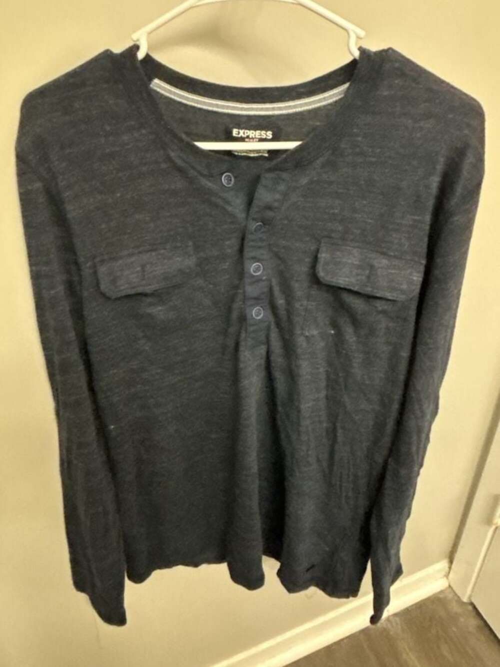 Express Men's Heathered Blue Long Sleeve Henley with Chest Pockets